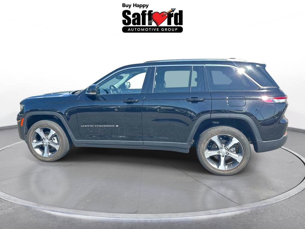 Used 2023 Jeep Grand Cherokee Limited AWD/4WD image 4