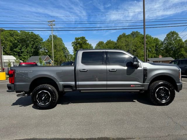 Used 2026 Ford F250 Platinum w/ Tremor Off-Road Package AWD/4WD image 10