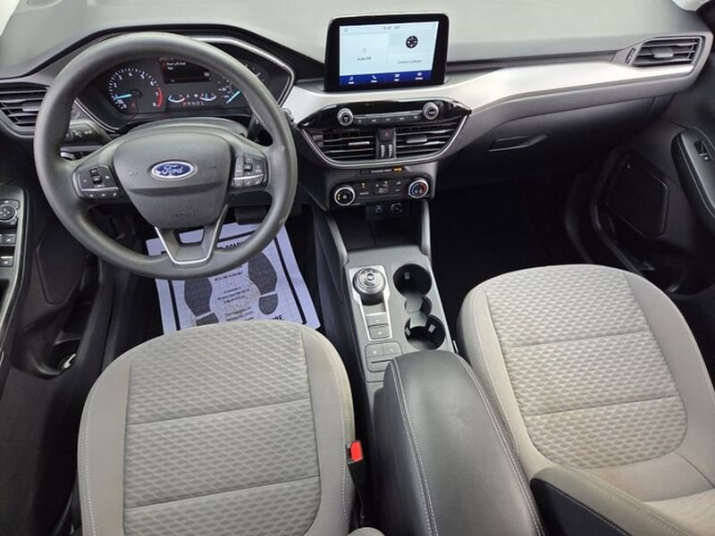 Certified 2021 Ford Escape SE w/ SE Sport Appearance Package FWD image 10