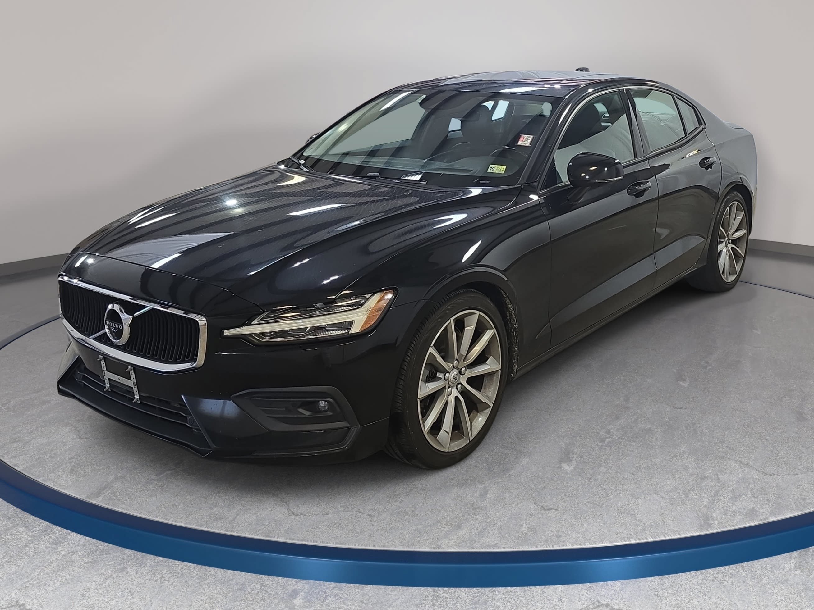 Used 2021 Volvo S60 T6 Momentum AWD/4WD video 1