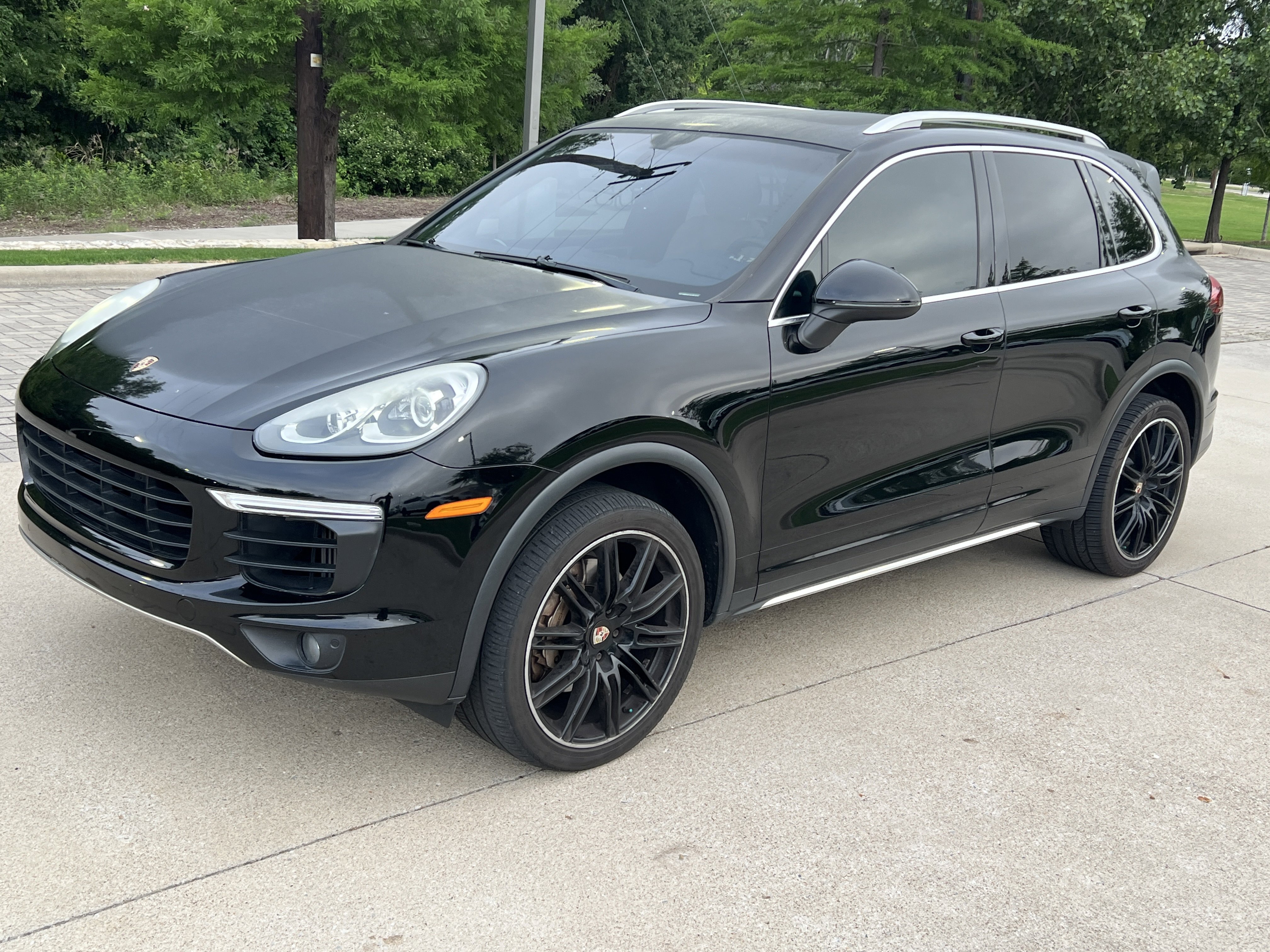 Used 2018 Porsche Cayenne S AWD/4WD image 5