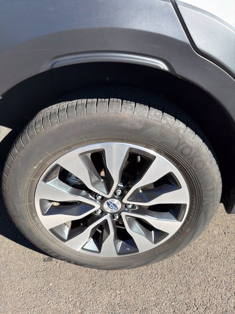 Used 2024 Subaru Outback Limited AWD/4WD image 10
