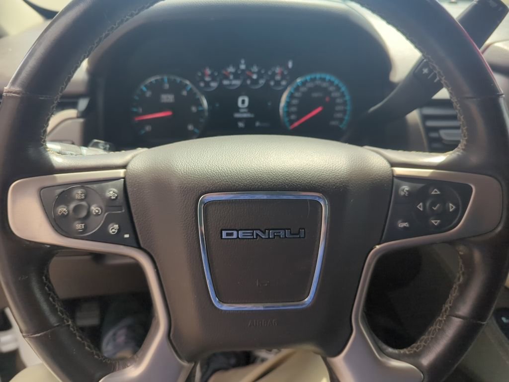Used 2020 GMC Yukon XL Denali w/ Open Road Package image 34
