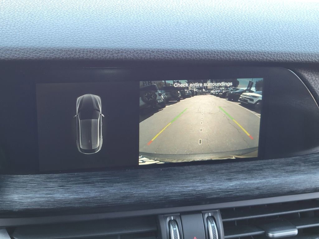 Used 2024 Alfa Romeo Stelvio Sprint image 10