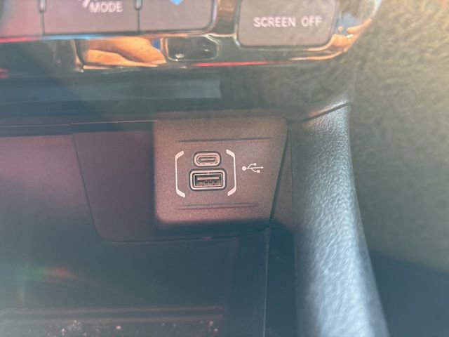 Used 2024 Jeep Compass Limited image 21