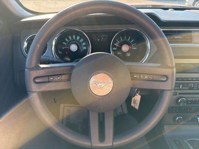 Used 2012 Ford Mustang Coupe image 15