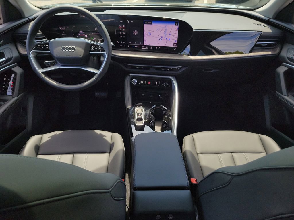 New 2025 Audi Q5 Premium Plus image 24