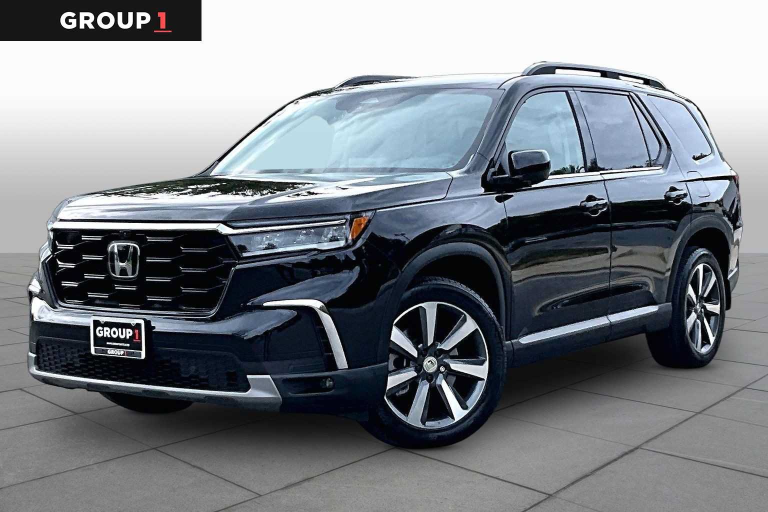 Used 2023 Honda Pilot Elite image 1