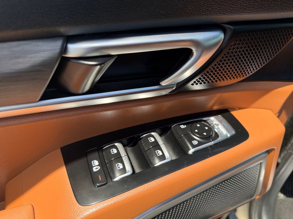 Used 2024 Kia Telluride EX X-Line AWD/4WD image 11