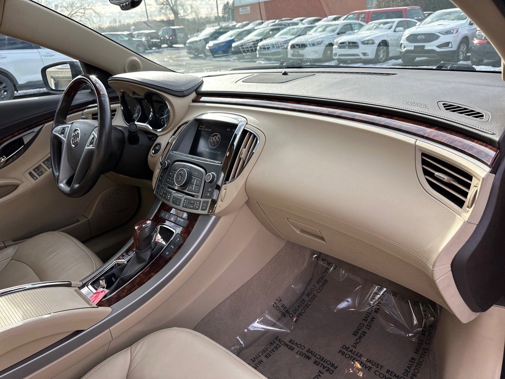 Used 2013 Buick LaCrosse Touring image 21