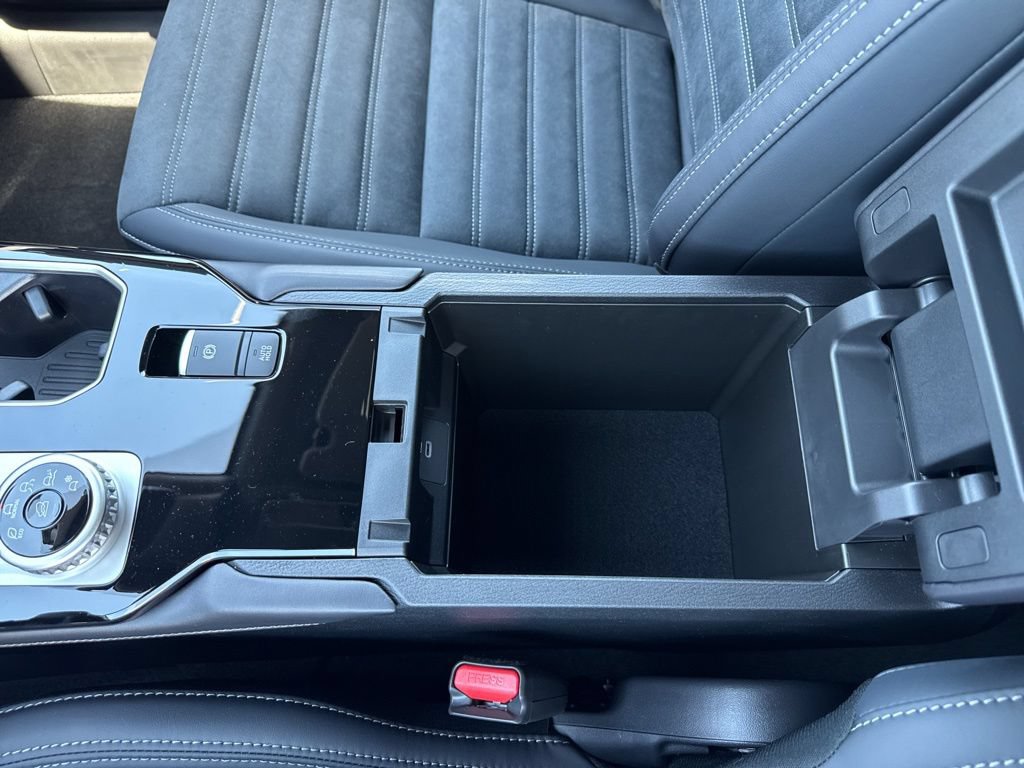 New 2026 Mitsubishi Outlander LE FWD image 21