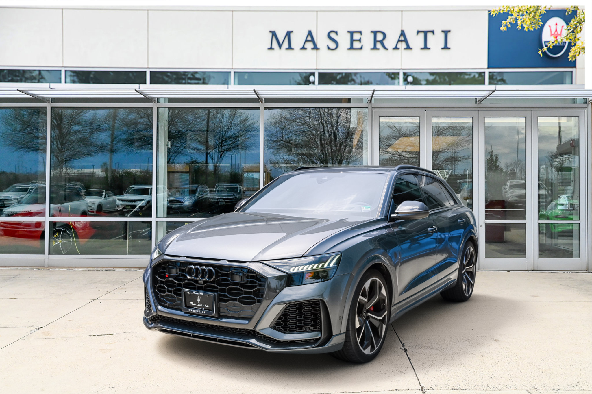 Used 2024 Audi RS Q8 AWD/4WD image 1