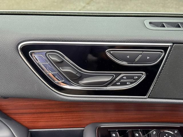 Certified 2022 Lincoln Navigator L Reserve image 25
