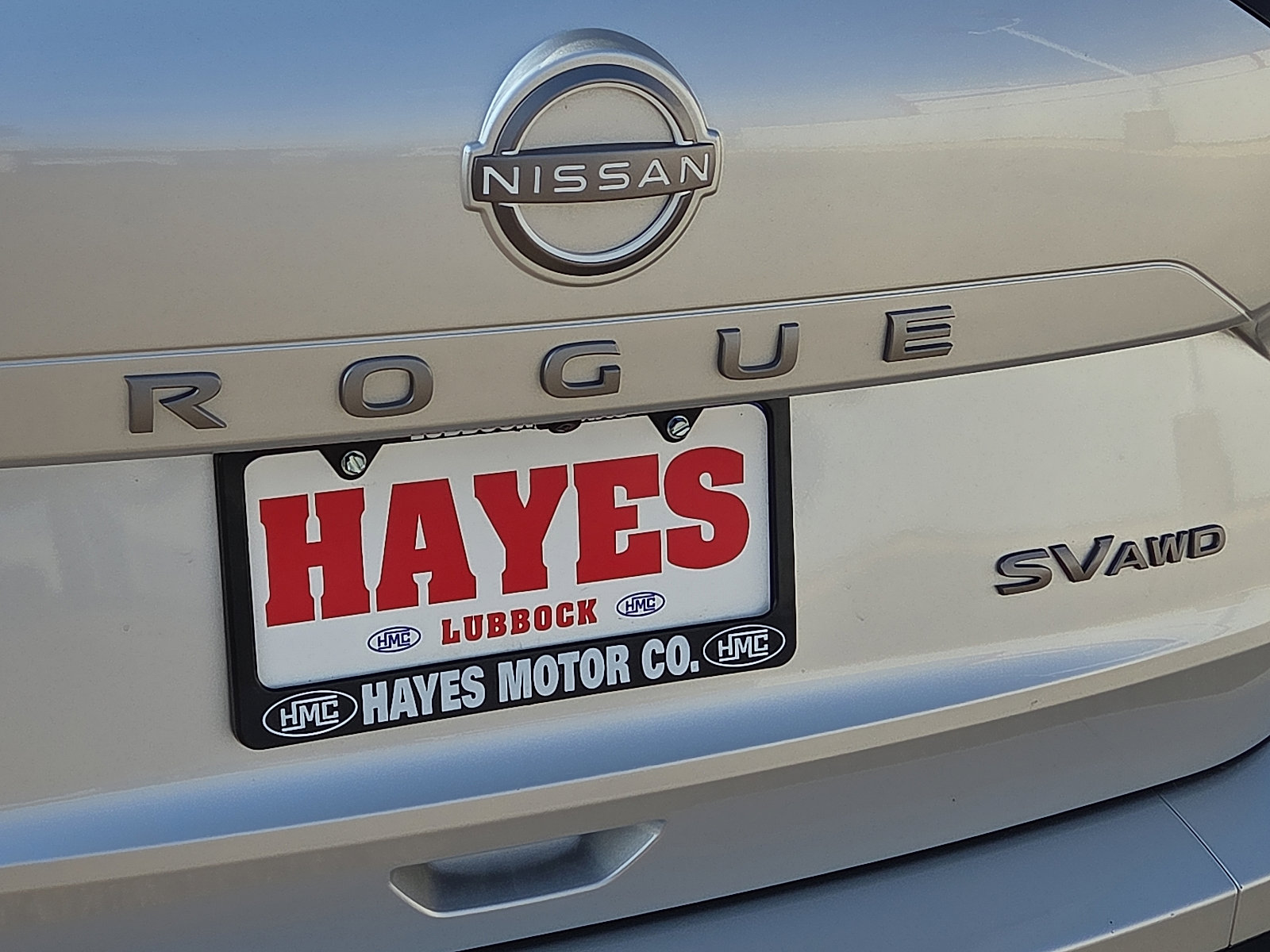 Used 2024 Nissan Rogue SV image 8