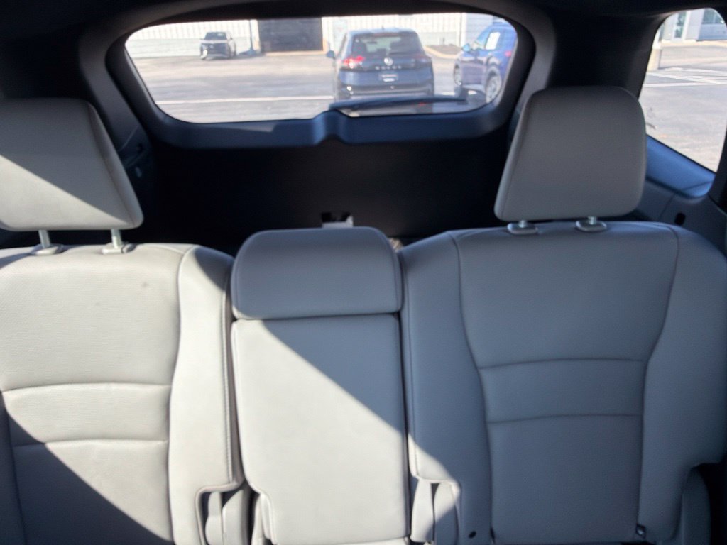 Used 2023 Honda Passport EX-L image 23