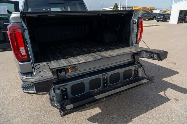 Used 2021 GMC Sierra 1500 SLT RWD image 15
