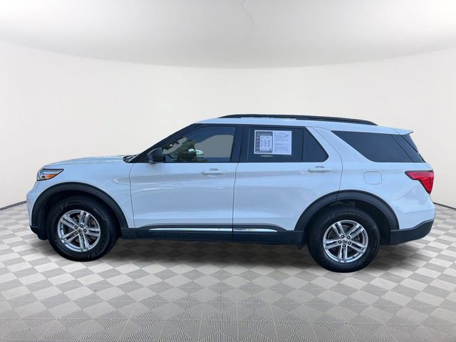 Used 2020 Ford Explorer XLT w/ Equipment Group 202A AWD/4WD image 8