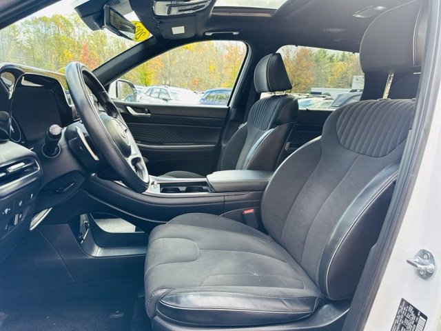 Used 2024 Hyundai Palisade Calligraphy image 20