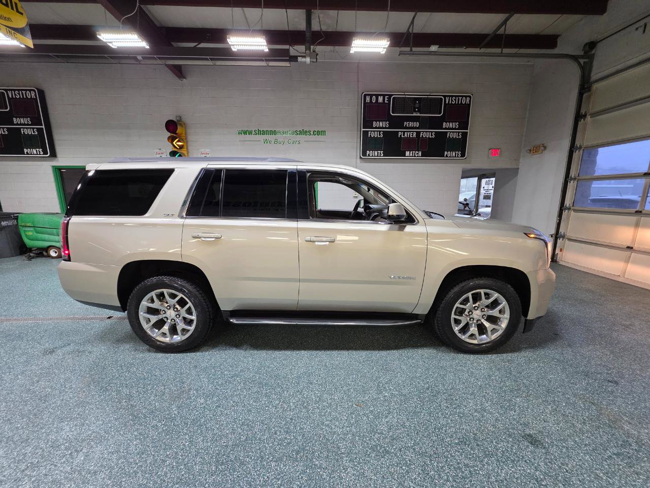 Used 2016 GMC Yukon SLT w/ Open Road Package image 5