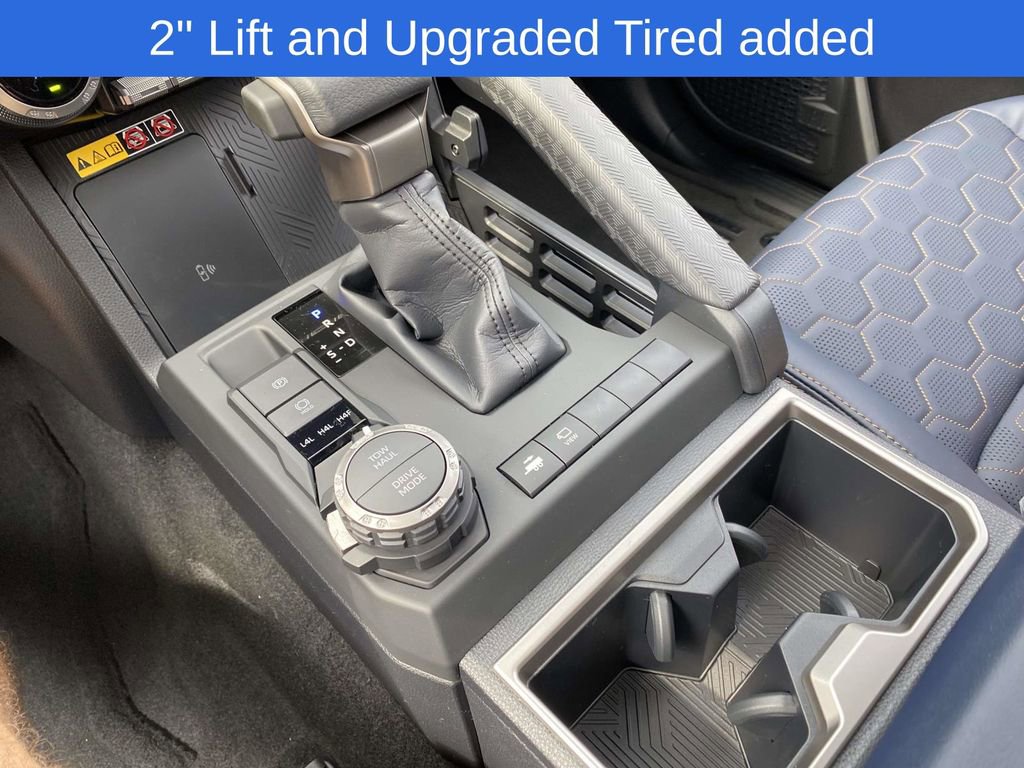 Used 2026 Toyota 4Runner Platinum AWD/4WD image 13
