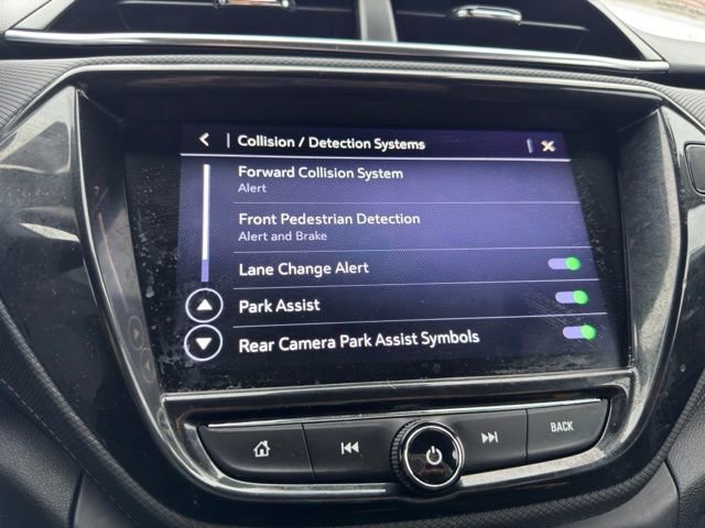 Used 2022 Chevrolet TrailBlazer LT w/ Convenience Package image 16