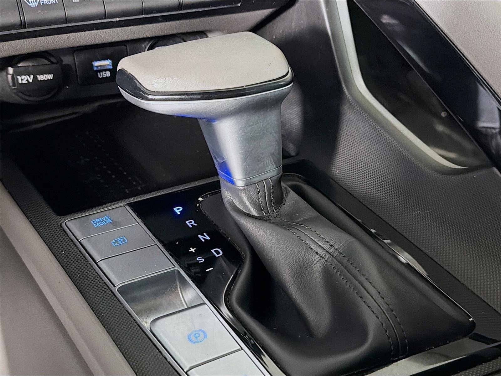 Certified 2022 Hyundai Elantra SEL w/ Convenience + Premium Package FWD image 16