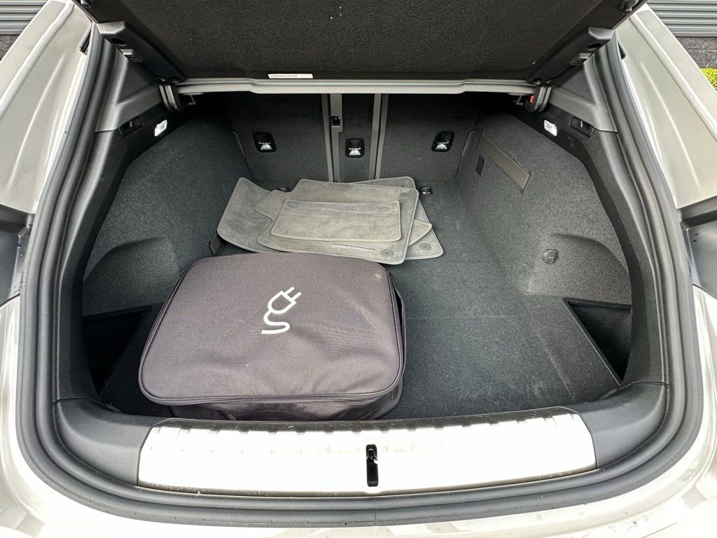 Certified 2025 Porsche Taycan 4 Cross Turismo image 39