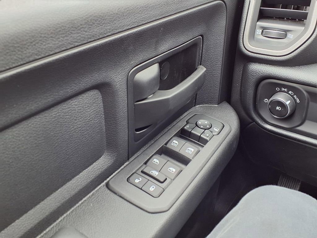 New 2026 RAM 5500 Tradesman AWD/4WD image 17