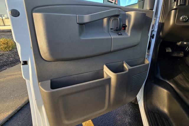 New 2026 GMC Savana 4500 w/ Power Convenience Package RWD image 17