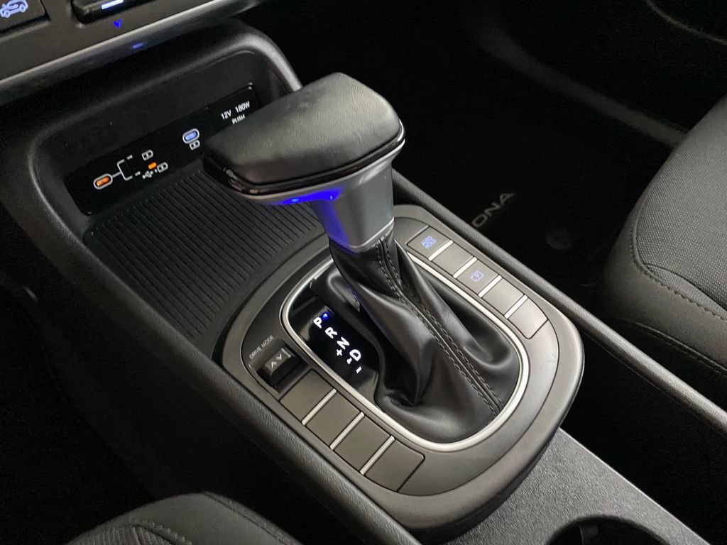 Used 2025 Hyundai Kona SEL FWD image 17