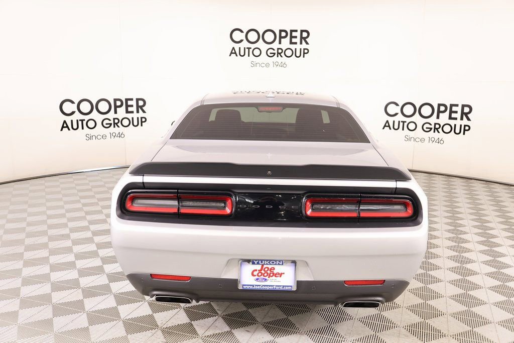 Used 2023 Dodge Challenger R/T w/ Plus Package image 21