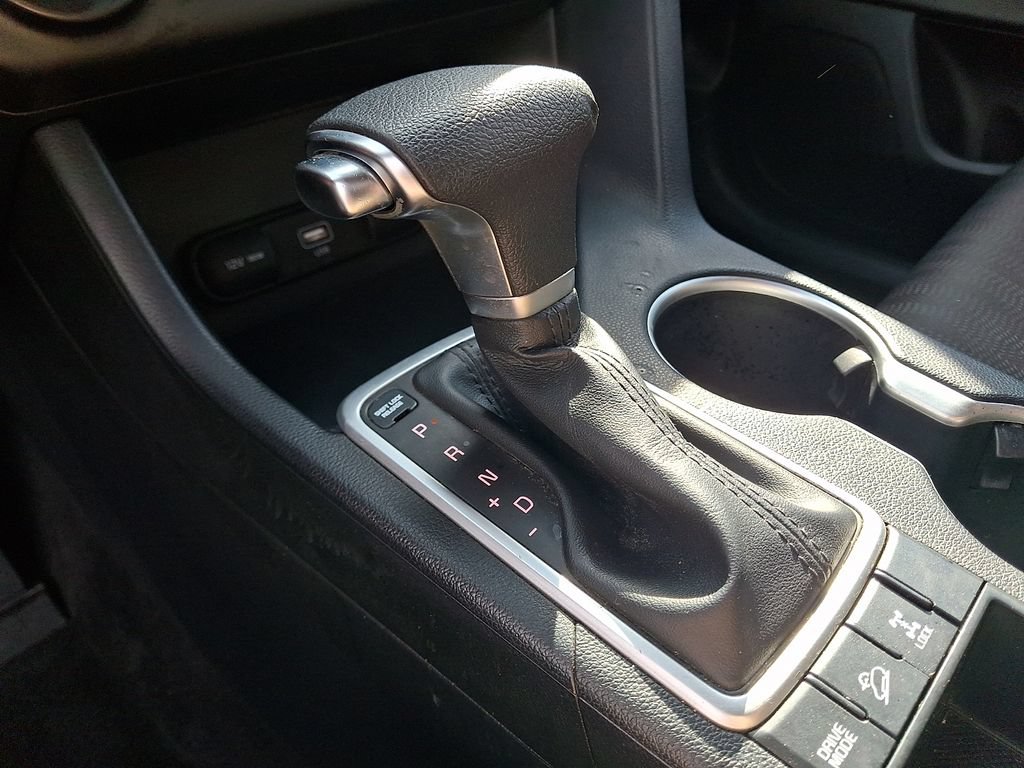 Certified 2022 Kia Sportage LX AWD/4WD image 17
