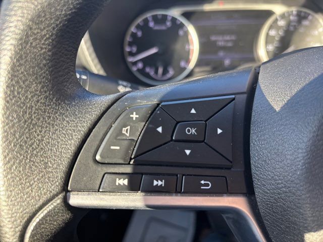 Used 2024 Nissan Sentra SV image 37