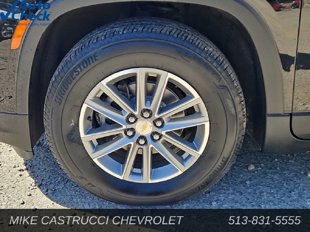 Used 2023 Chevrolet Traverse LT FWD image 9