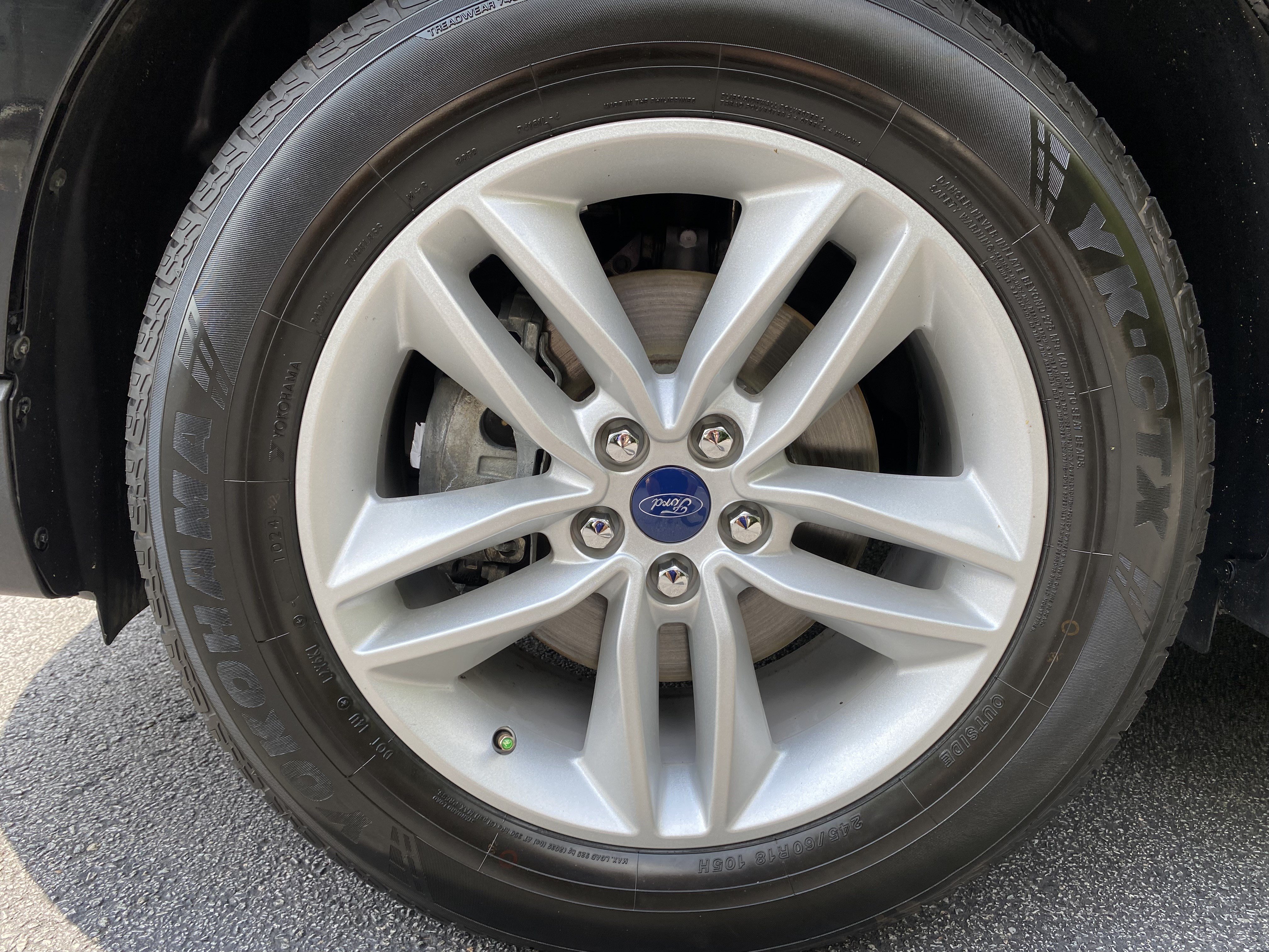Used 2018 Ford Edge SEL FWD image 41