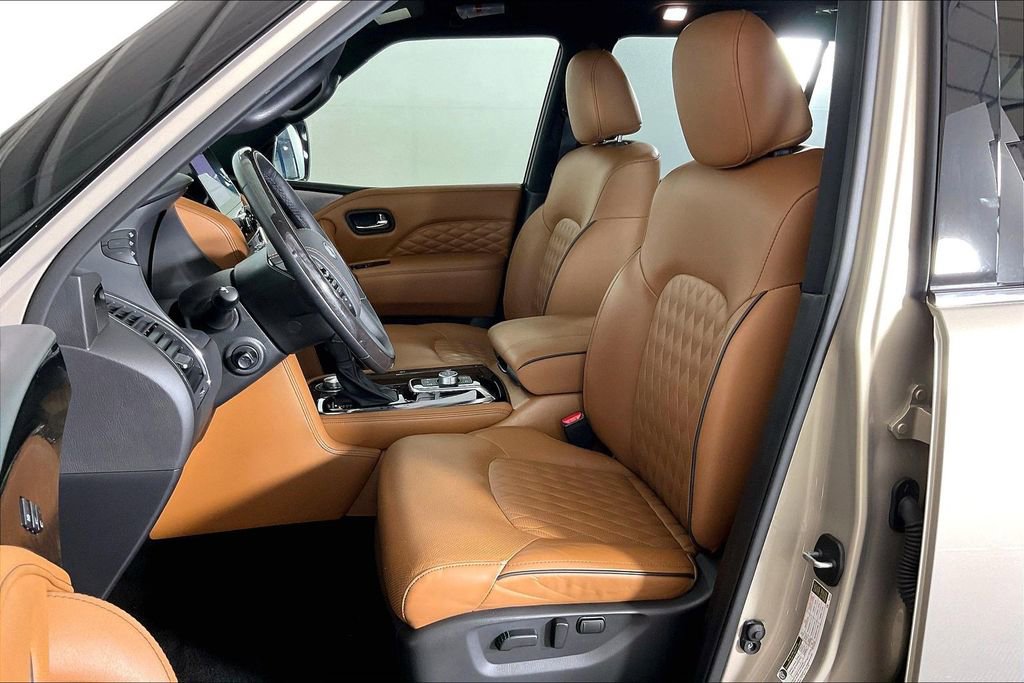 Used 2024 INFINITI QX80 Sensory AWD/4WD image 37