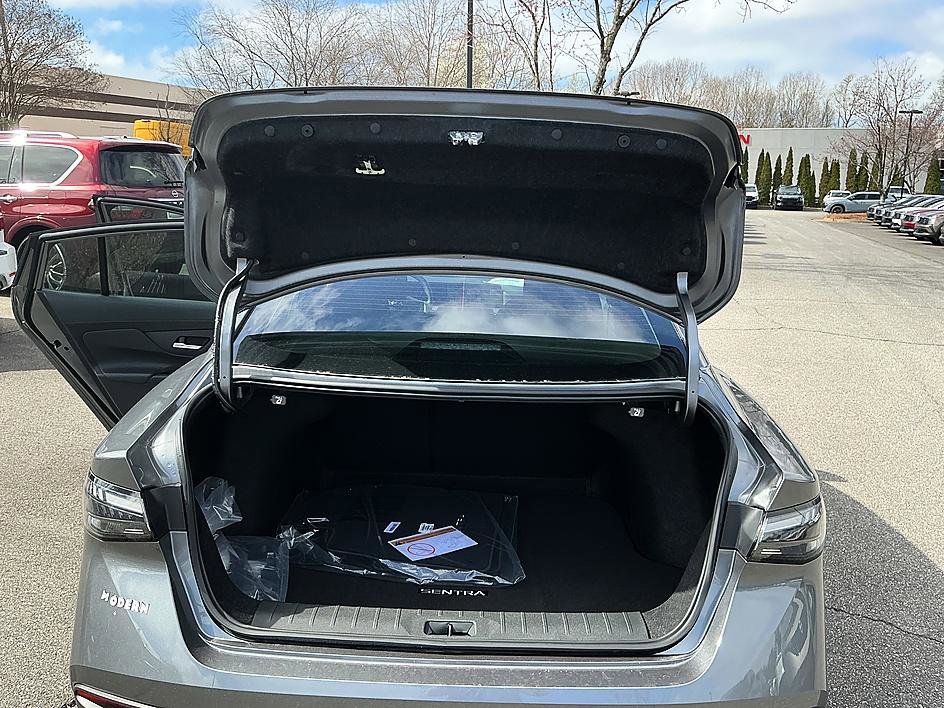 New 2026 Nissan Sentra SV image 24