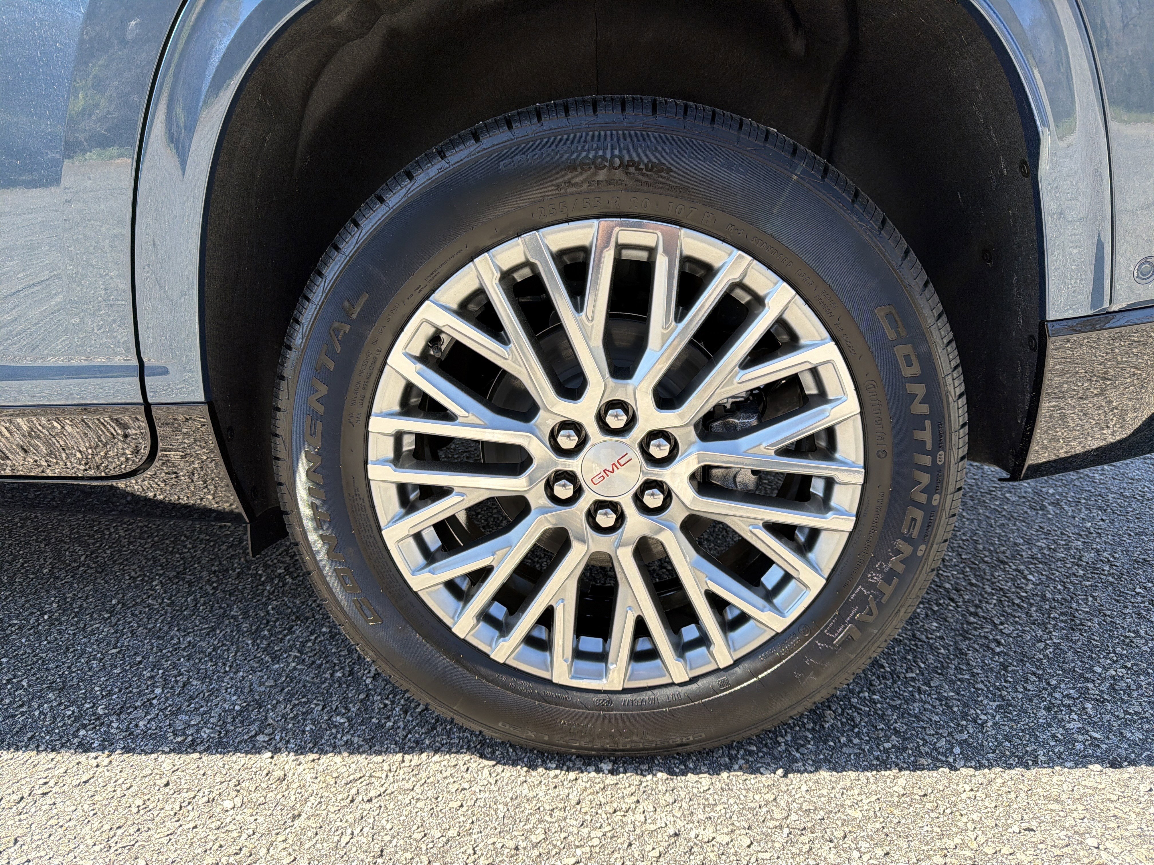 New 2026 GMC Acadia Denali w/ Super Cruise Package image 25