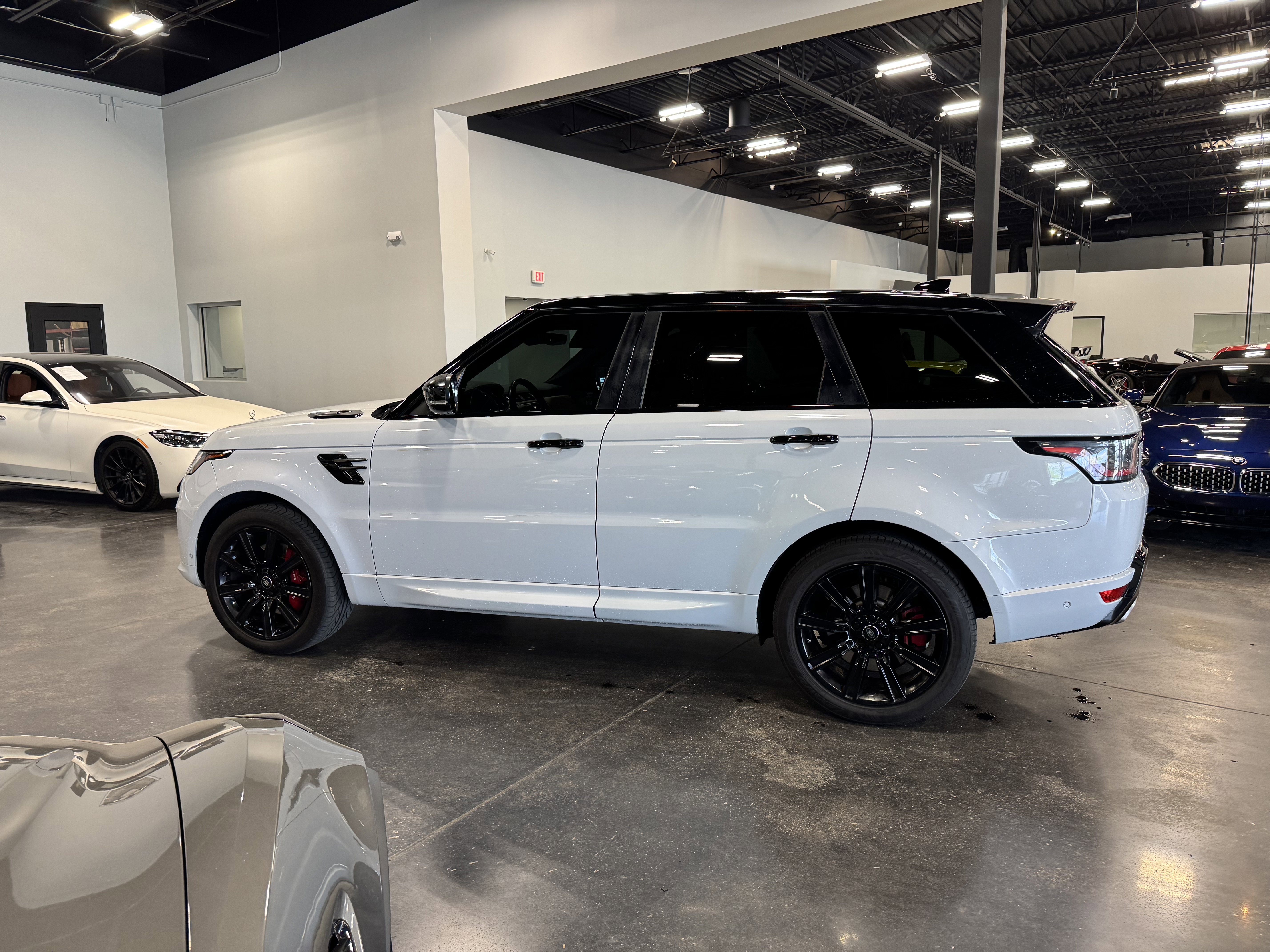 Used 2021 Land Rover Range Rover Sport HSE Dynamic image 21