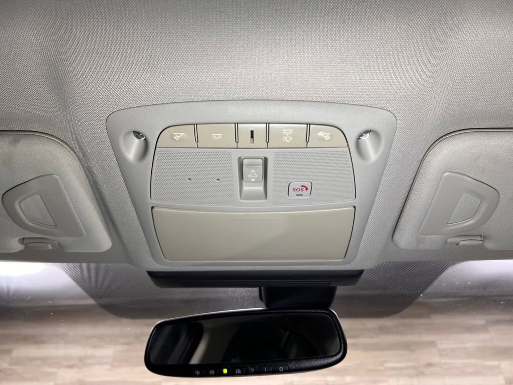 Used 2019 INFINITI Q50 Luxe w/ Essential Package (3.0T Luxe) image 15