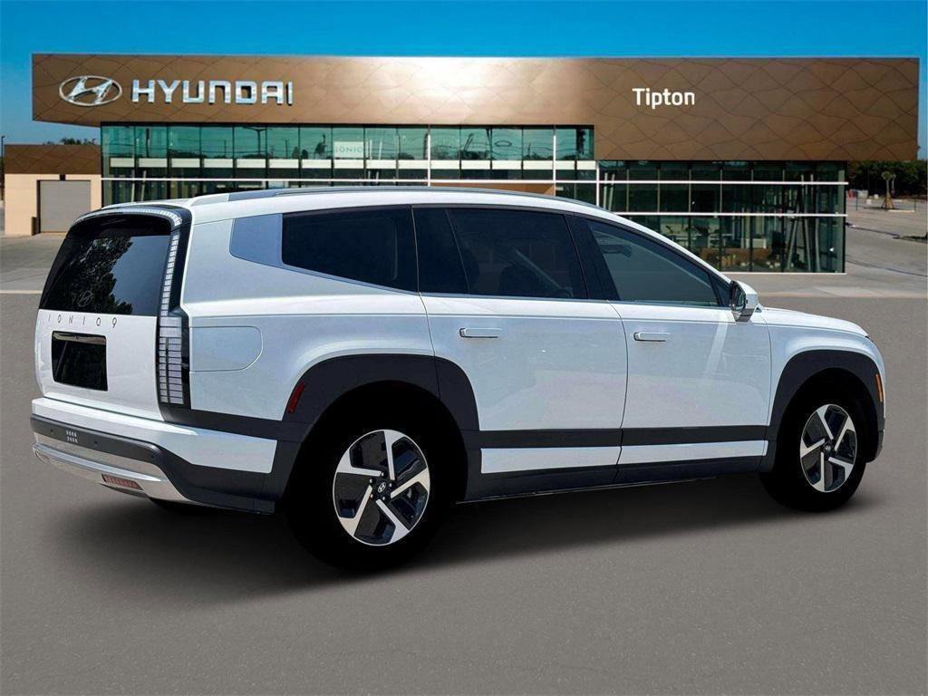 New 2026 Hyundai Ioniq 9 S image 8