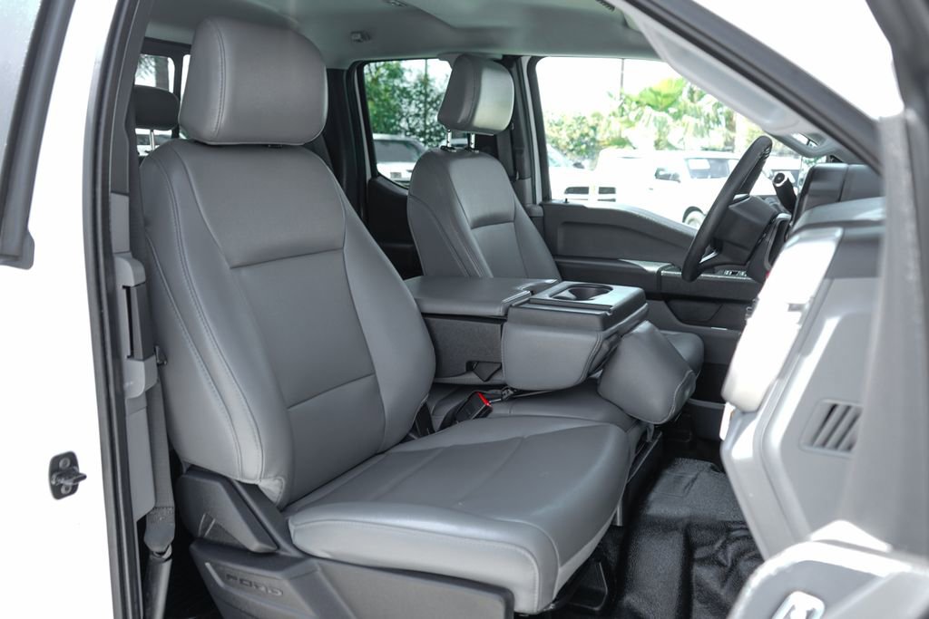 Used 2024 Ford F250 XL w/ XL Chrome Package image 37