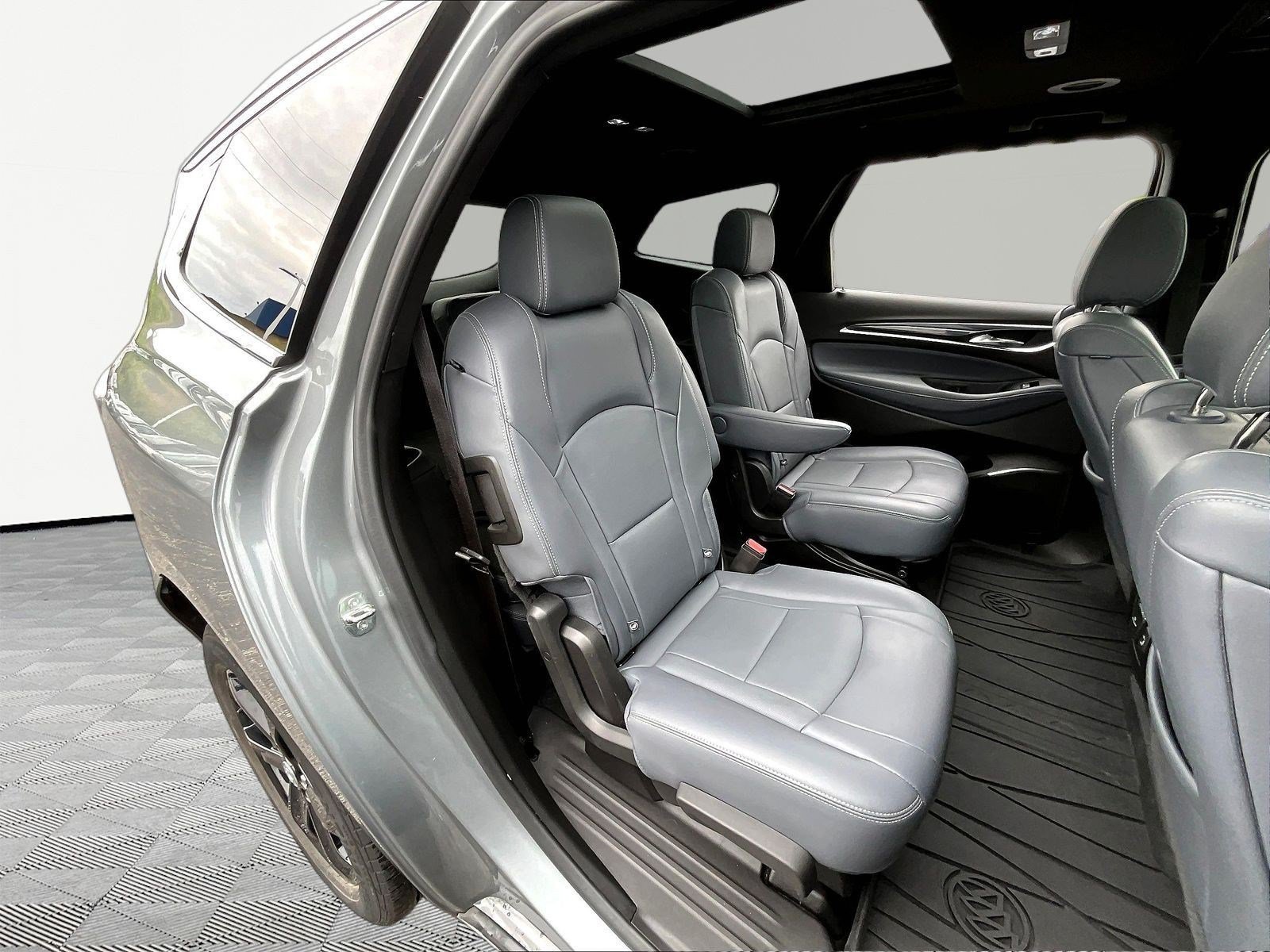 Used 2023 Buick Enclave Essence w/ Experience Buick Package FWD image 25
