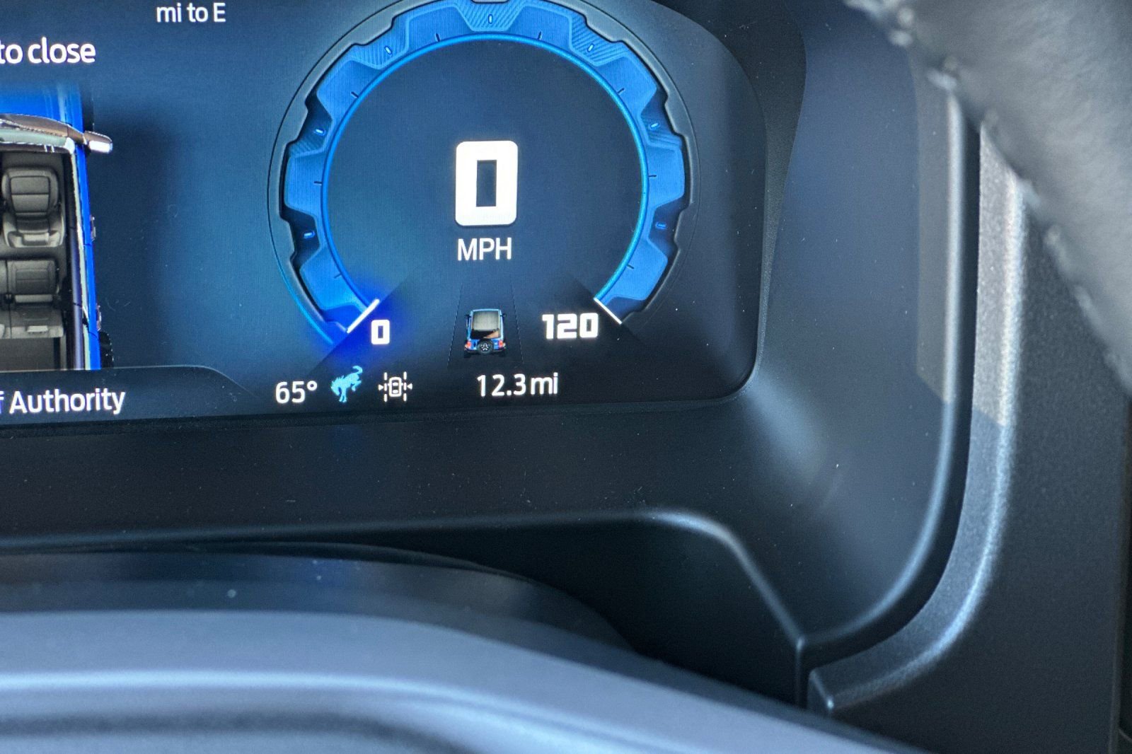 New 2025 Ford Bronco Badlands image 28