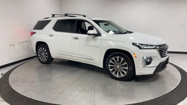 Used 2023 Chevrolet Traverse Premier w/ LPO, Cargo Package image 3