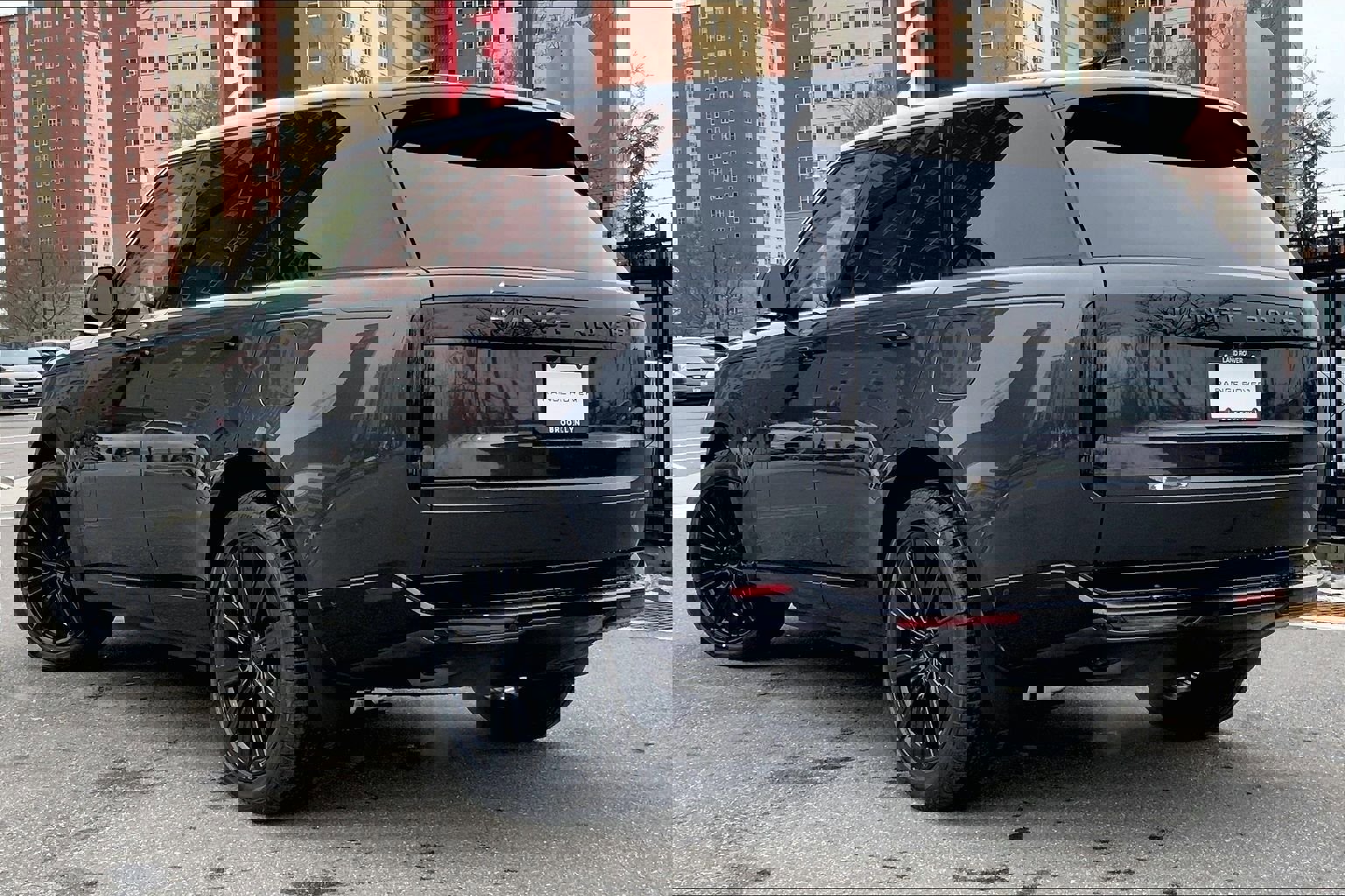 New 2026 Land Rover Range Rover SE image 12