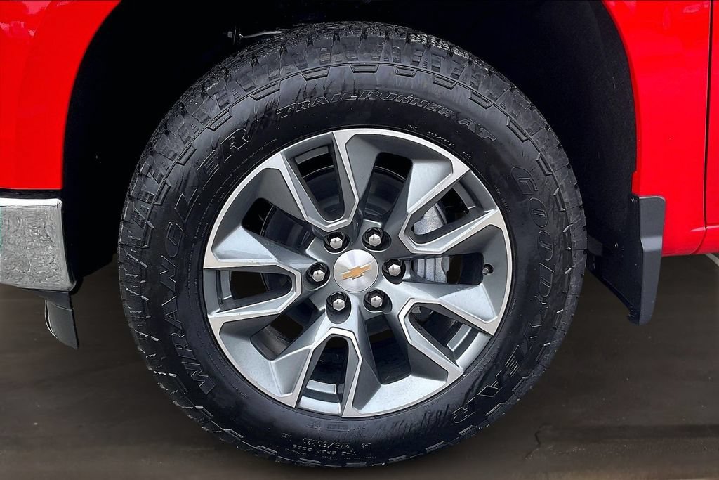 New 2026 Chevrolet Silverado 1500 LT w/ All Star Edition Plus AWD/4WD image 13