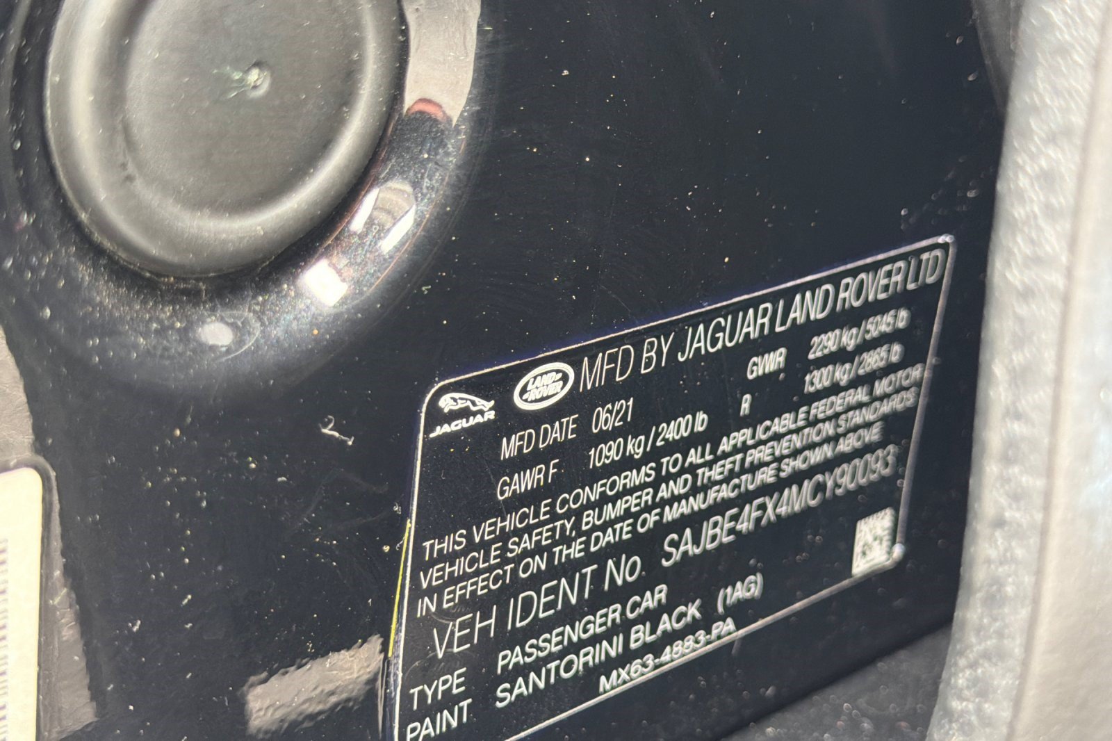 Used 2021 Jaguar XF S RWD image 29