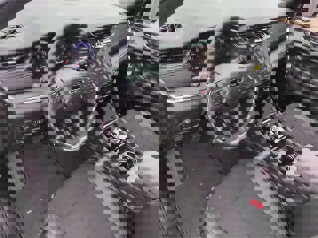 New 2025 Jeep Grand Cherokee L Altitude image 10