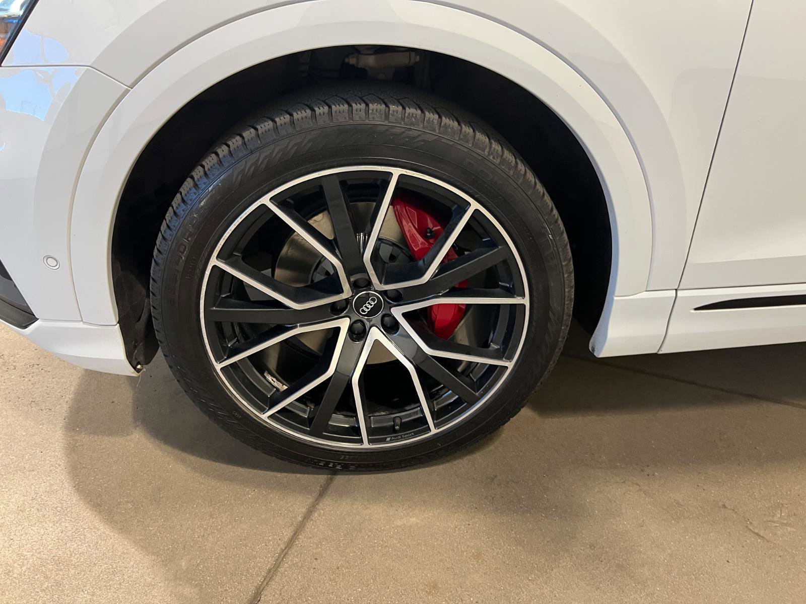 Used 2019 Audi Q8 Prestige image 47